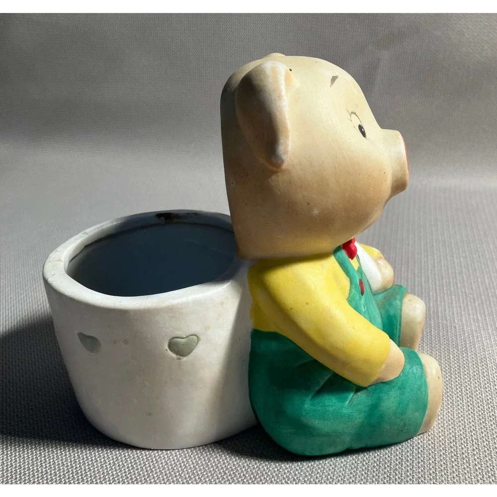 Pig Wearing‎ Overalls Planter Yellow Green Heart Baby Bottle Matte No Chips